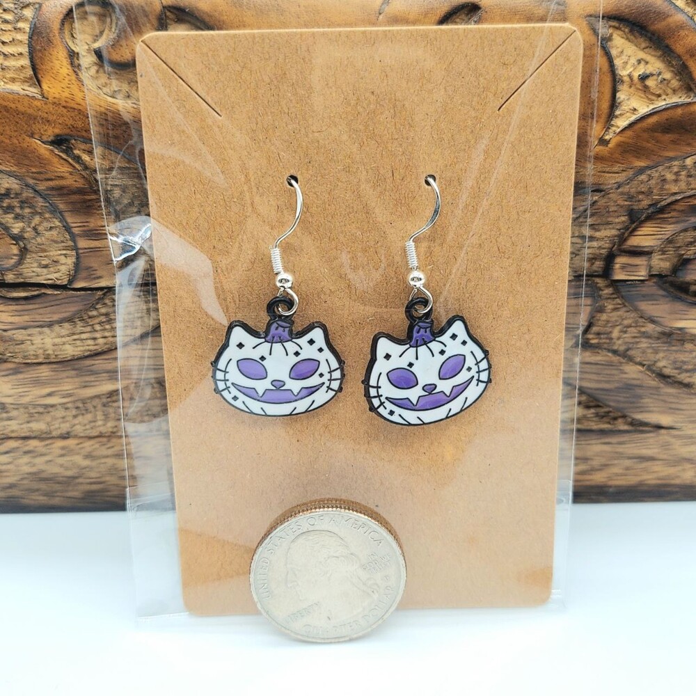 Cat O Lantern Pumpkin Earrings Halloween Earrings White and Purple - Picture 2 of 2